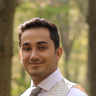 Khashayar Ghamati - AI engineer and researcher in AI and robotics